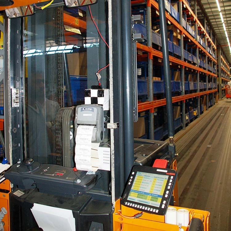 Forklift with terminal Forklift with terminal